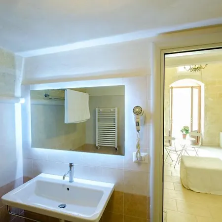 בית הארחה Casa Del Sole מטרה